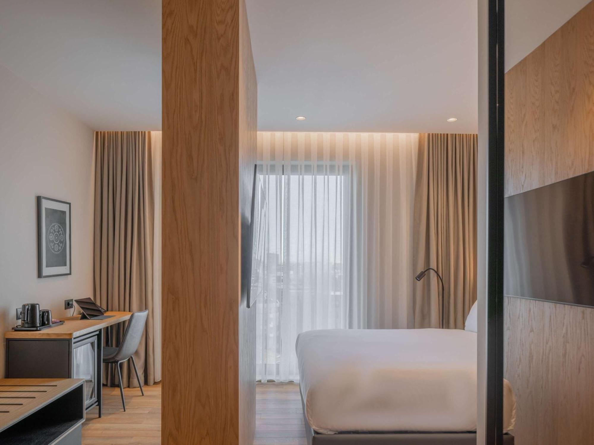 Mercure Prishtina City Pristina Exterior photo